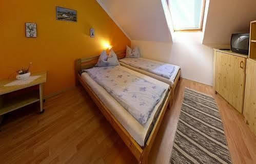 Apartmancentrum غيولا المظهر الخارجي الصورة